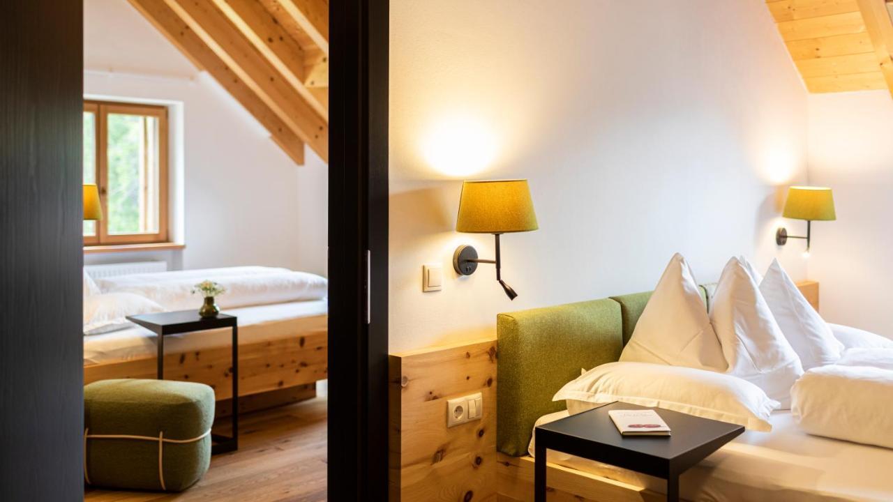Natura Boutique Chalet Wellness Spa Dobbiaco Esterno foto